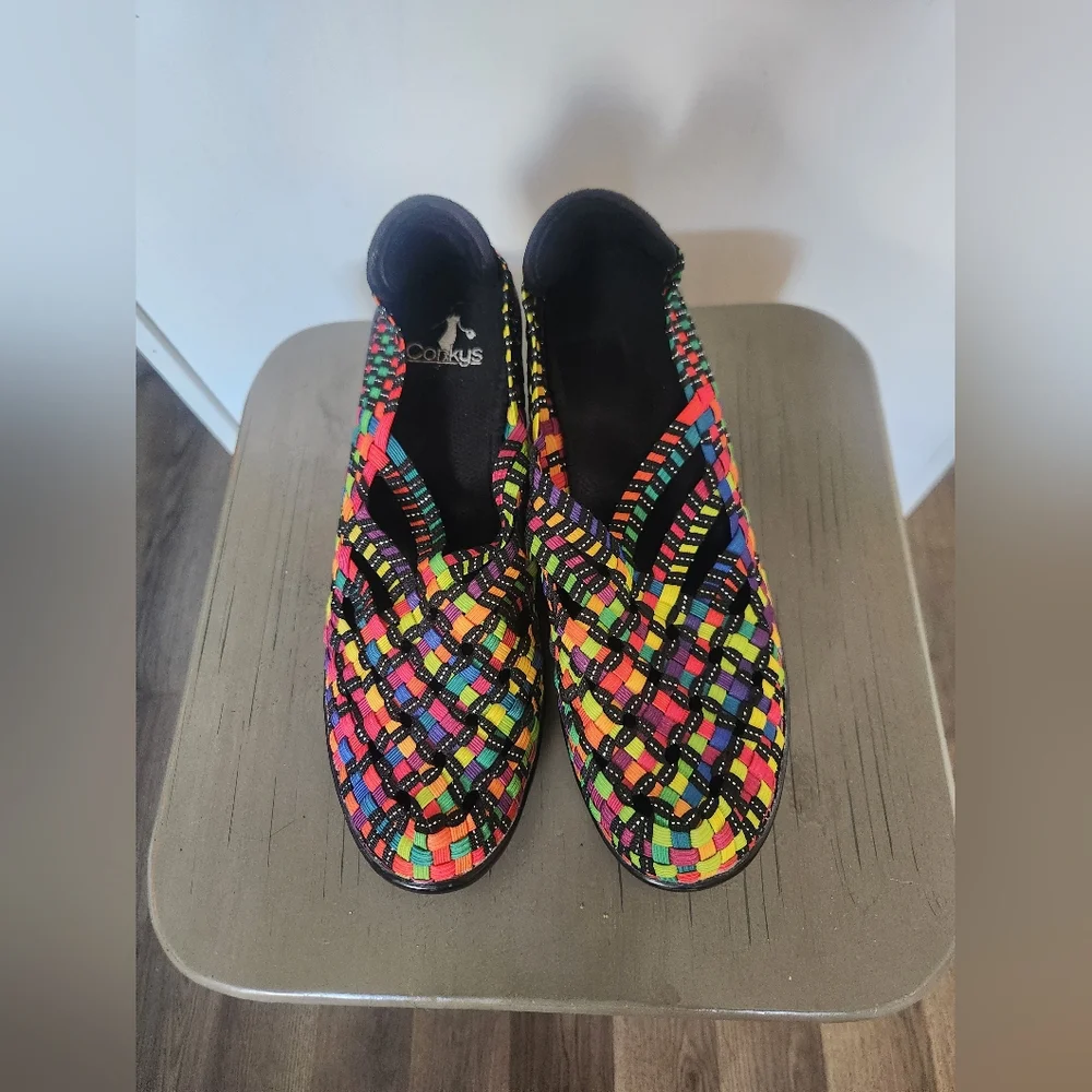 Corkys Colorful Wedges